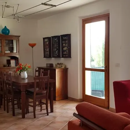 Apartment Per I Castelli A Lucignano